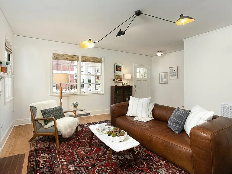 821 N Buchanan Blvd #B — Photo 8