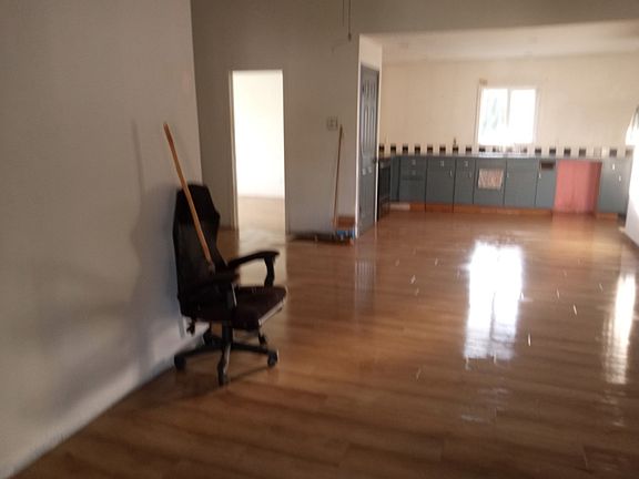 3rd image of 164 Pinch Ln
