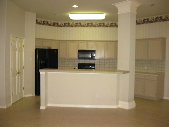 2nd image of 5222 Oso Hills Dr