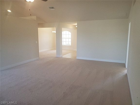 5th image of 4100 NE 10th Place Cpe