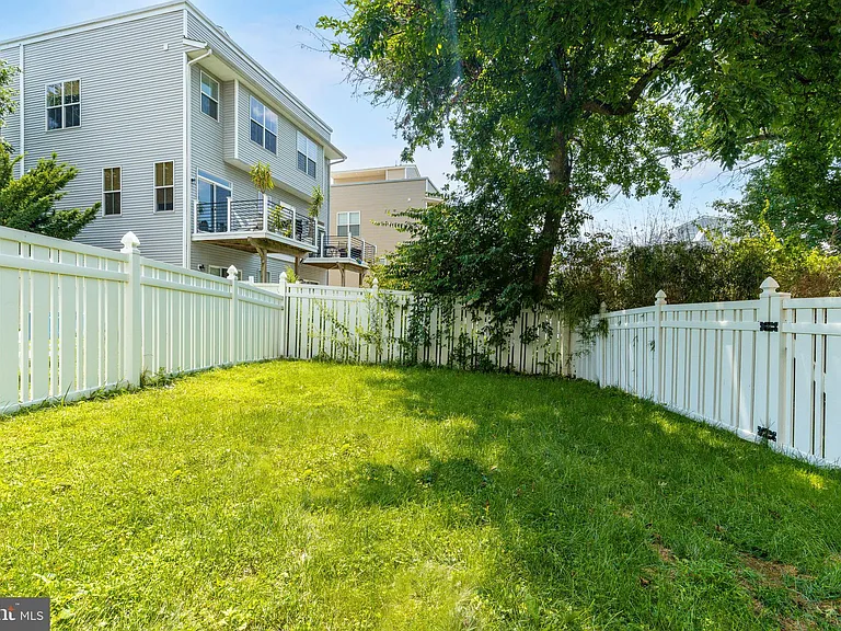 307 Thyme Ln — Photo 28