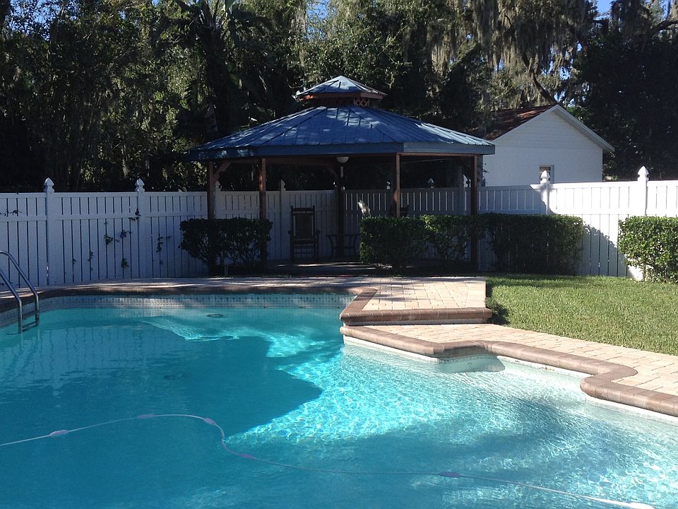 Salt Water pool 25,000 gal