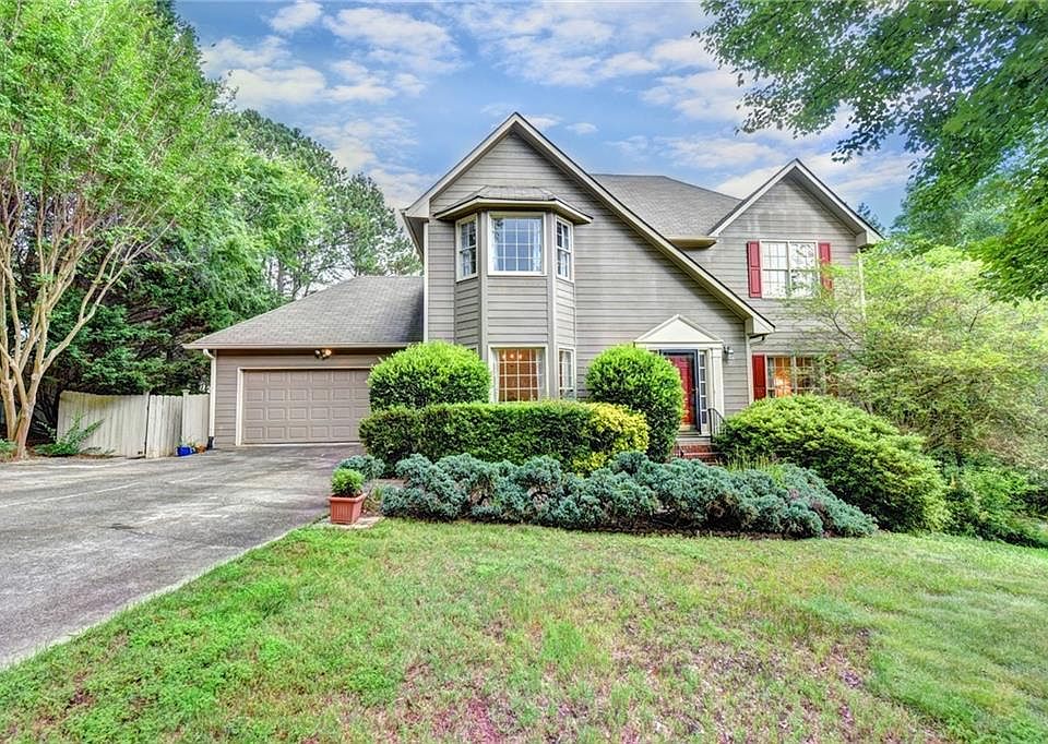 1st image of 2832 Emerson Lake Dr