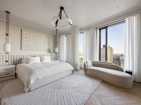 30 Front Street image 19 of 44