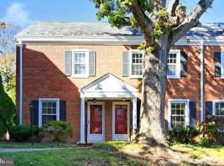 2828 S Abingdon St #A, Arlington, VA 22206