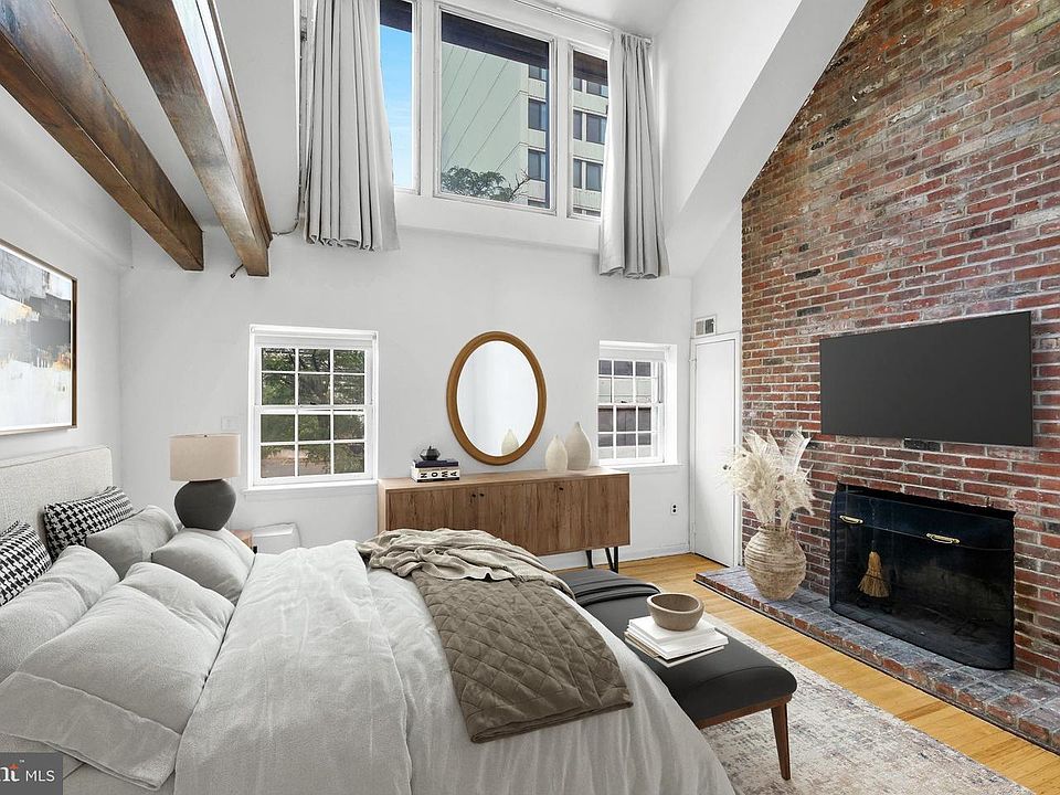 1st image of 2323 Sansom St #2C