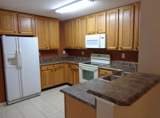 5200 Playpen Dr, Jacksonville, FL 32210