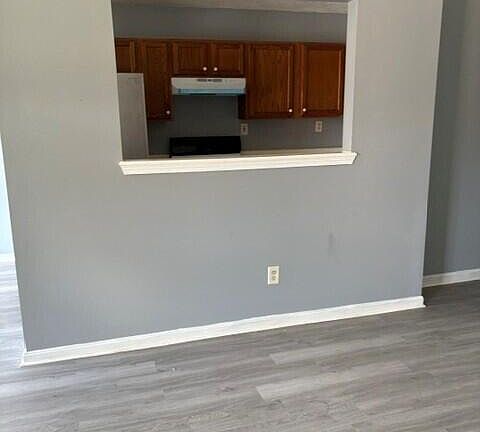 5th image of 437 S 17th St
