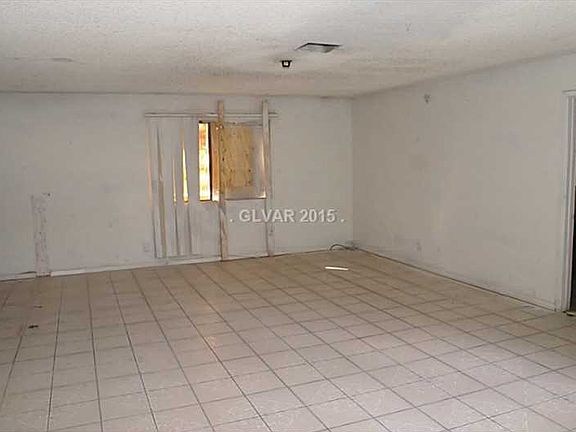 2nd image of 3771 Geist Ave