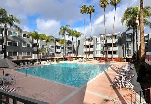 3rd image of 4915 Tyrone Ave APT 119