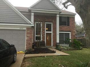 2717 Village Mills Dr, Pearland, TX 77584