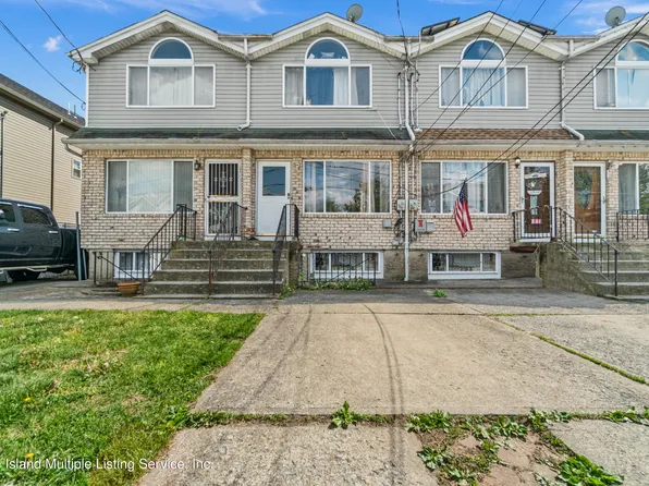 64 Confederation Pl, Staten Island, NY 10303