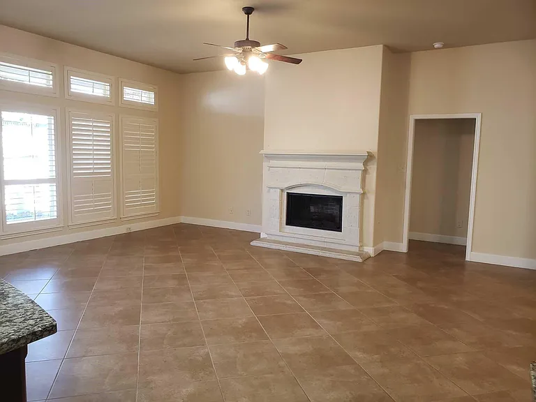 5927 Bristol Path Ln — Photo 11