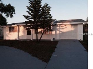 9240 Mark Twain Ln, Port Richey, FL 34668