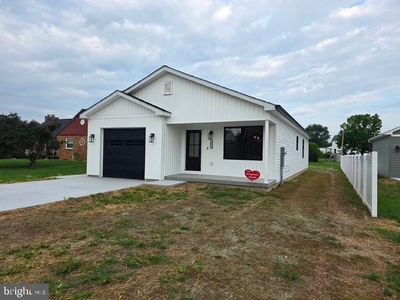 274 Royal Ave, Strasburg, VA, 22657