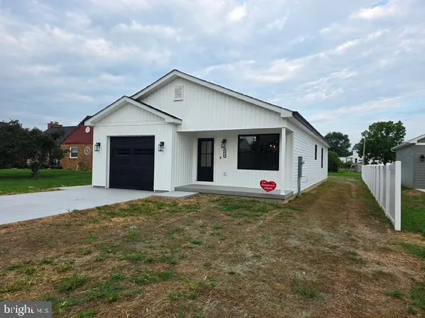 274 Royal Ave, Strasburg, VA 22657