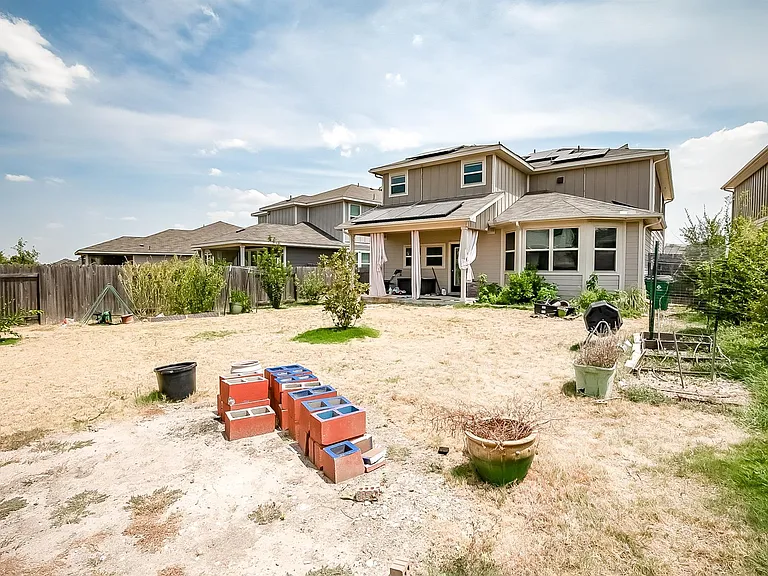 15912 Cadoz Dr — Photo 29