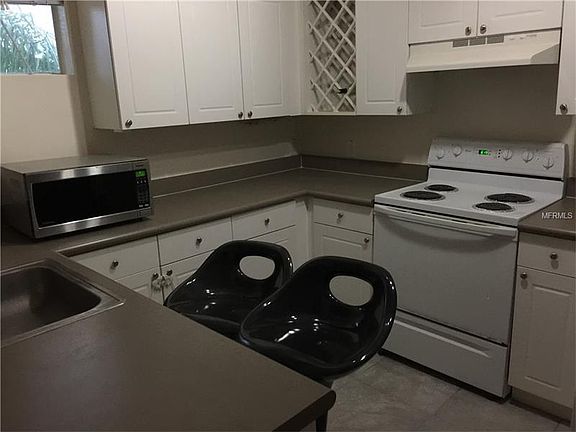 3rd image of 15019 Arbor Reserve Cir APT 208