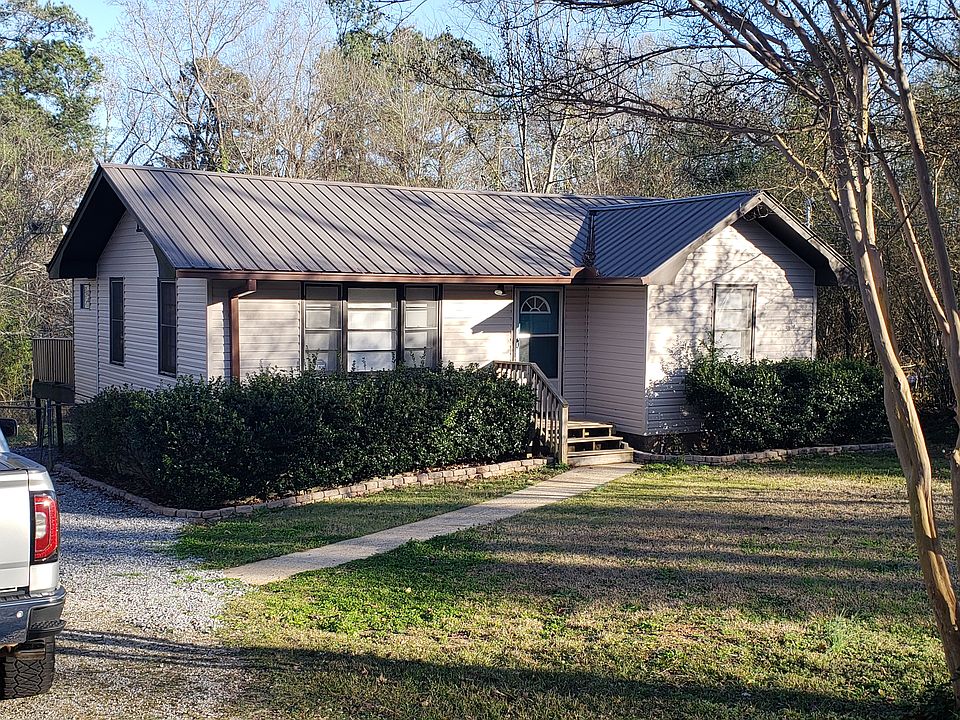 1st image of 605 41st Ave E