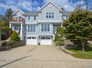 24 Nantucket Ave #B, Falmouth, MA 02540