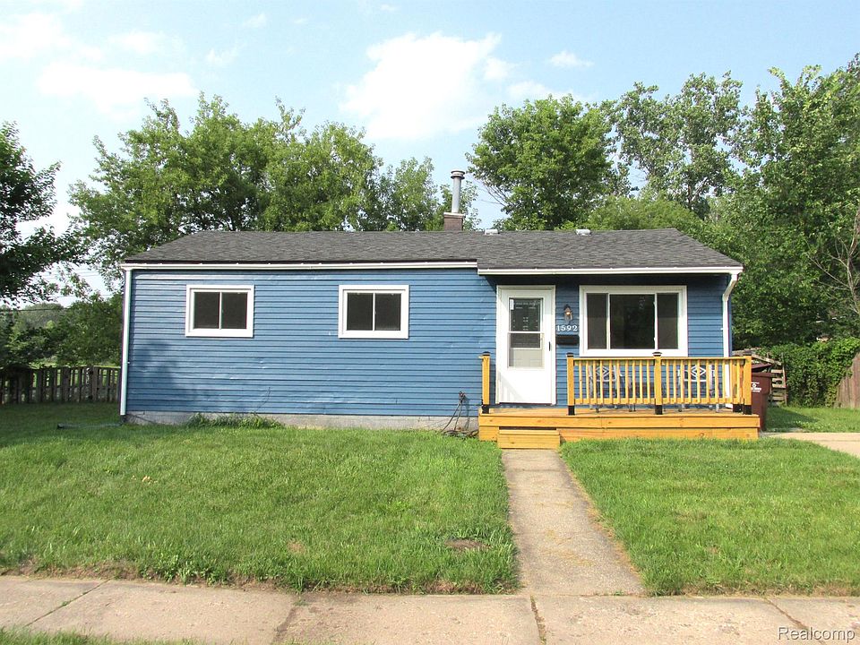 1st image of 1592 Harvest Ln