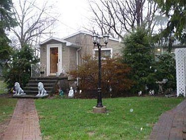 1st image of 3925 Harper Ave