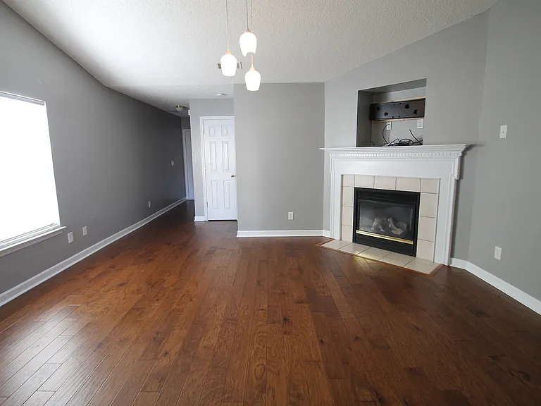 1567 Andora Dr — Photo 3