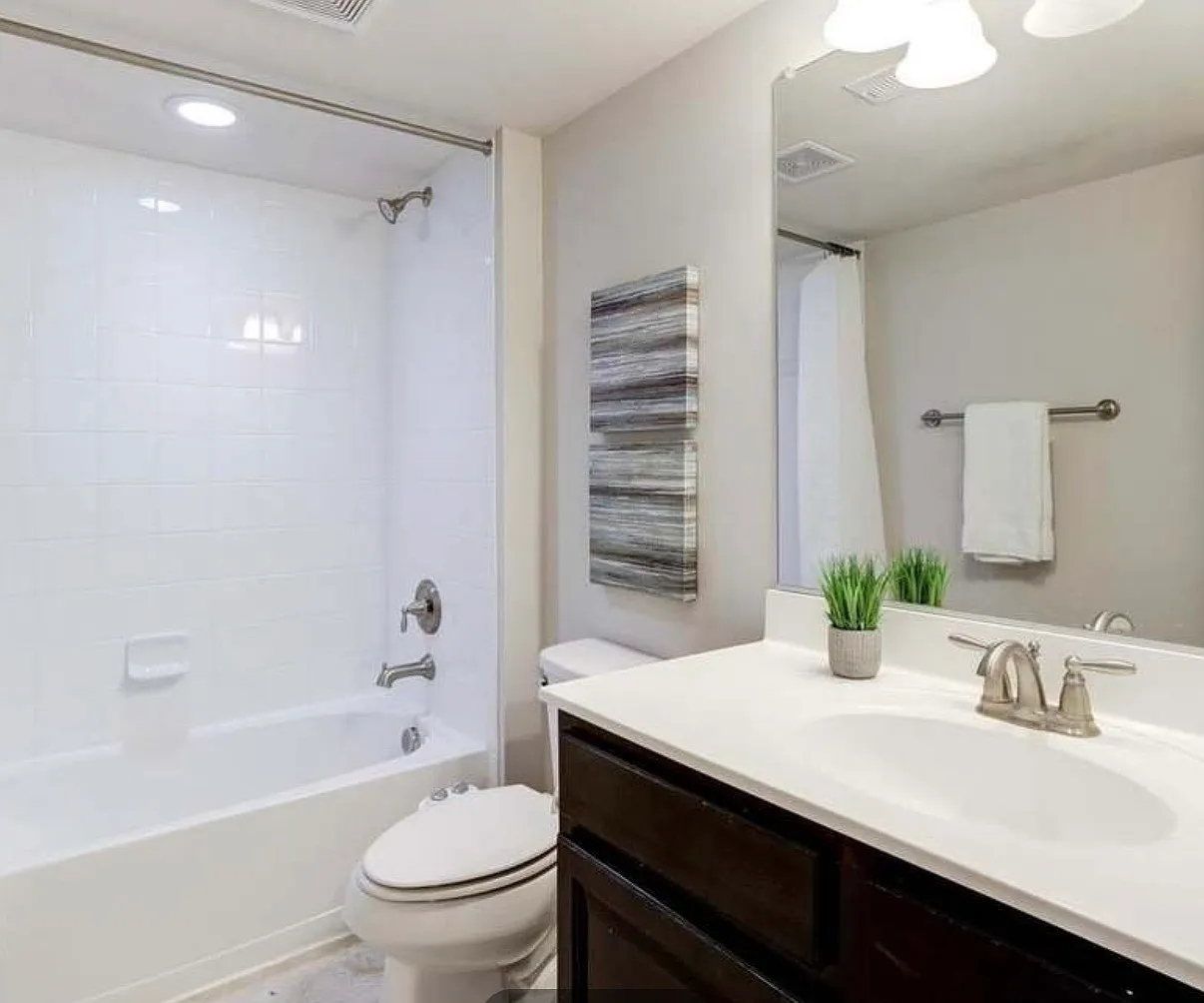 2 bed, 1400 sqft, $1,850 — Photo 3