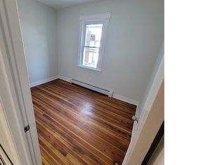 16 Butler Ter FLOOR 2, Staten Island, NY 10301