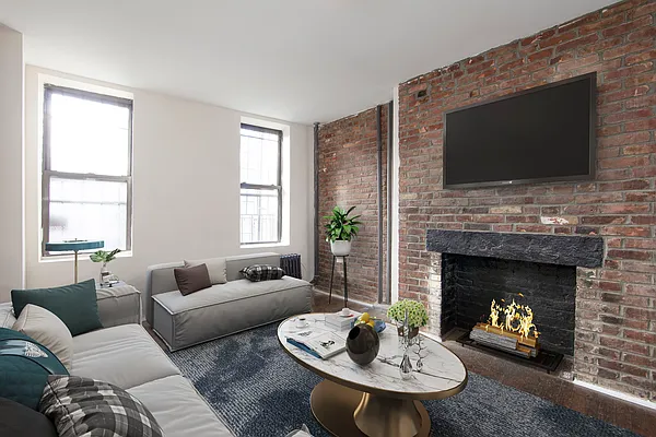 Rented by R New York | media 18