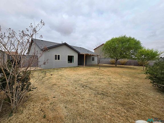 5th image of 1033 Murray Dr