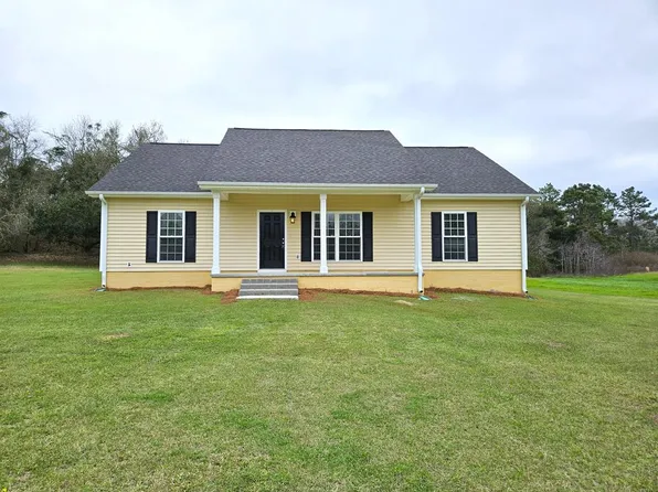 676 Mill Pond Rd #2, Pelham, GA 31779