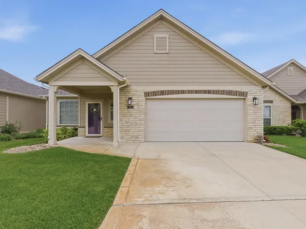 3941 N Solano Ct, Wichita, KS 67205
