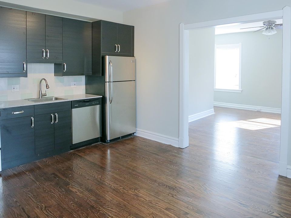 1st image of 1827 Russell Blvd