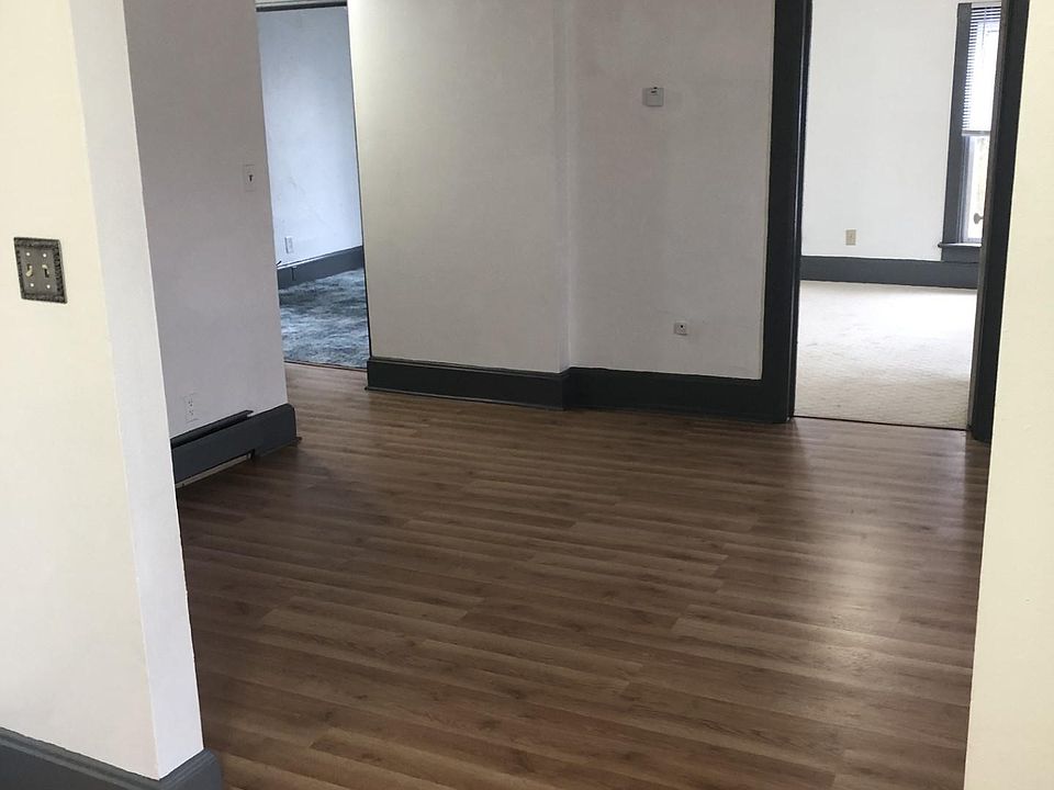 1st image of 316 Garfield Ave #1/2