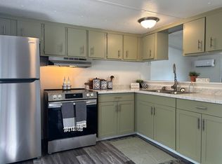 290 Morgan St, Greer, SC 29651