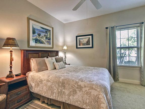 3rd image of 279 Tequesta Dr