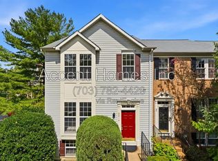 6514 Osprey Point Ln, Alexandria, VA 22315