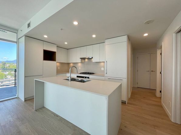 2 bedroom rental in Burnaby — photo 18