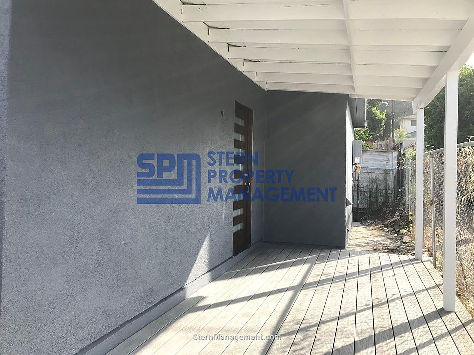 1st image of 3018 3/4 Asbury St #2