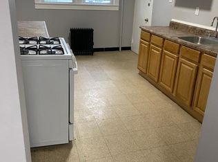 80 Harrison Ave #1R, West Orange, NJ 07052