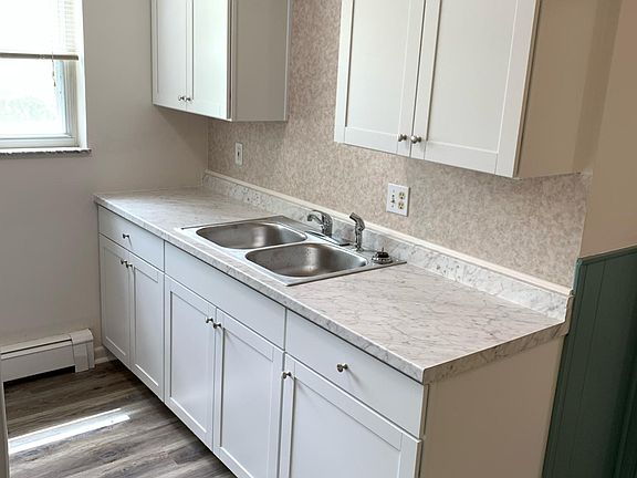 5th image of 613 Pike St #2