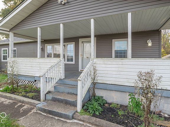 5th image of 565 W Greencastle Rd