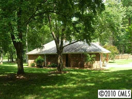 2nd image of 4500 Sharon View Rd