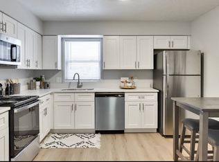 4605 California St #3, Omaha, NE 68132
