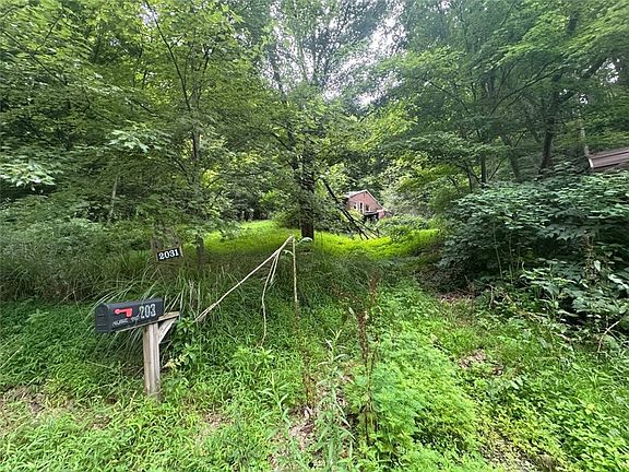 5th image of 2031 Riddle Run Rd