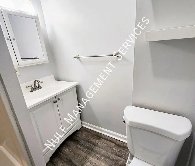 5312 Butler St #3 — Photo 4