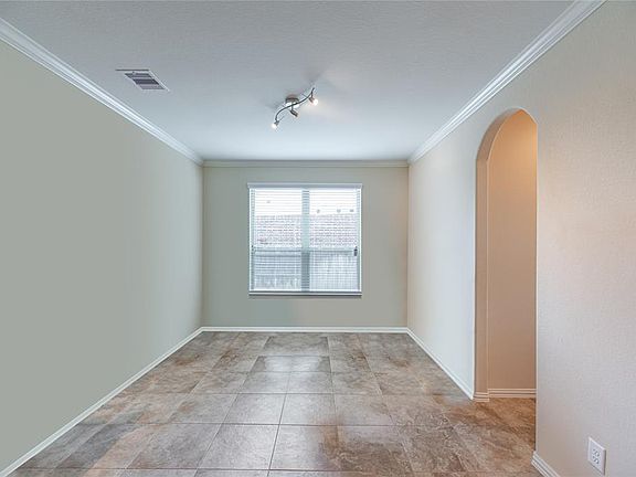 4th image of 3806 Cactus Field Ln
