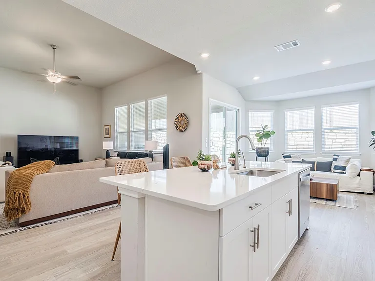 261 Cathedral Mountain Dr — Photo 11