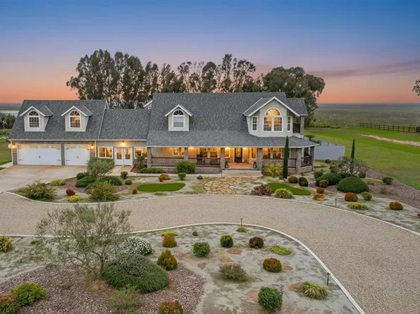 14478 Skyview Rd, Madera, CA 93636
